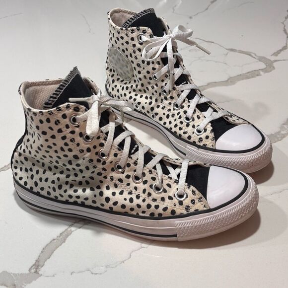 Chuck Taylor | Converse All Star Welcome To The Wild Leopard High Top Sneakers - Picture 2 of 10